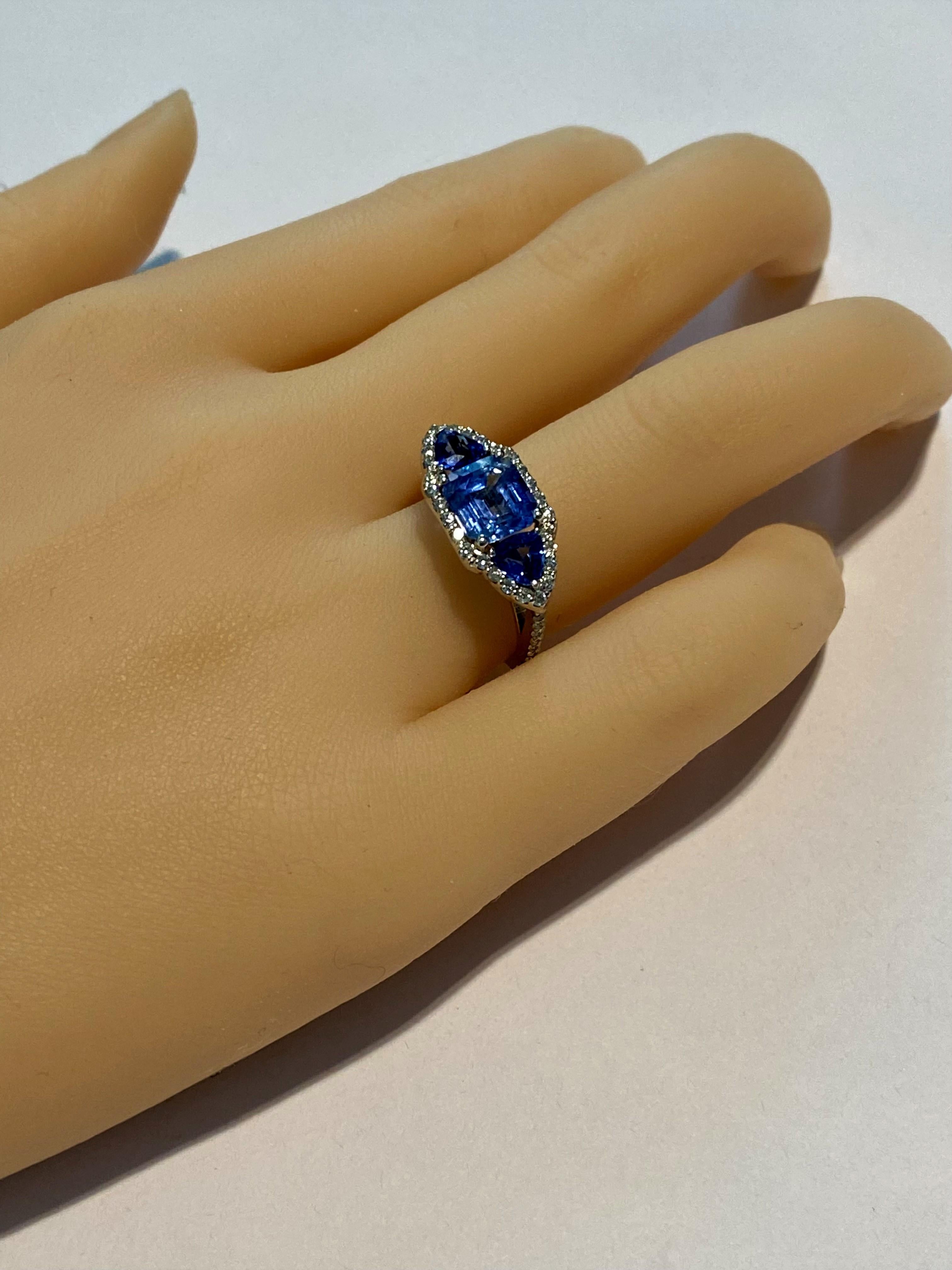 18 Karat White Gold Emerald Cut Ceylon Sapphire Diamond Trillion Sapphires Ring  In New Condition In New York, NY