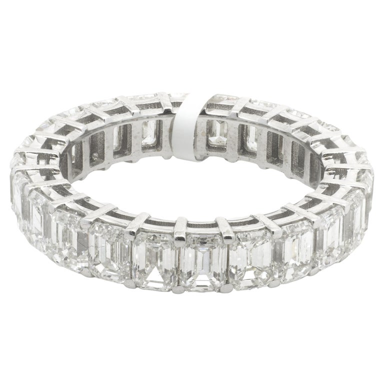 18 Karat White Gold Emerald Cut Diamond Eterity Band For Sale at 1stDibs