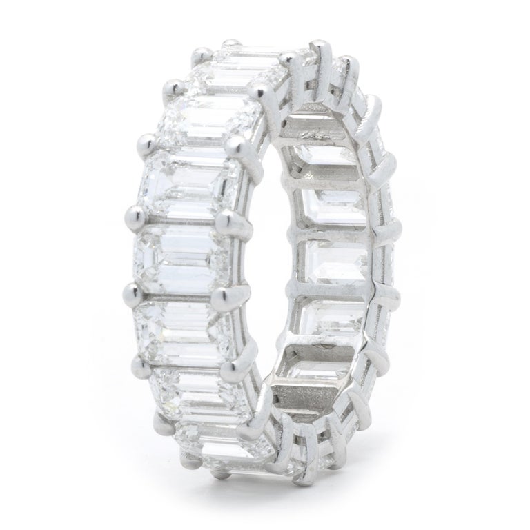 18 Karat White Gold Emerald Cut Diamond Eternity Band For Sale at 1stDibs