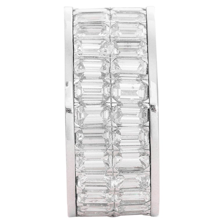 18 Karat White Gold Emerald Cut Diamond Eternity Band For Sale at 1stDibs