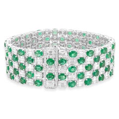 18 Karat Weißgold Smaragd & Diamant 5 Row Armband