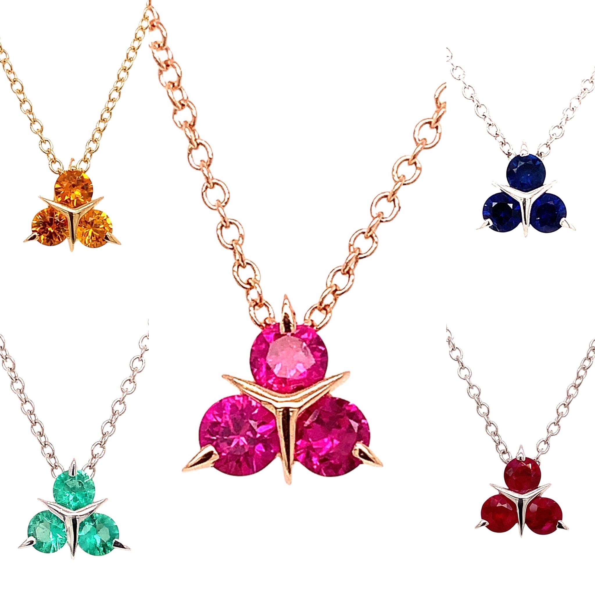 18 Karat Weißgold Smaragd Garavelli Anhänger mit Kette im Angebot 1