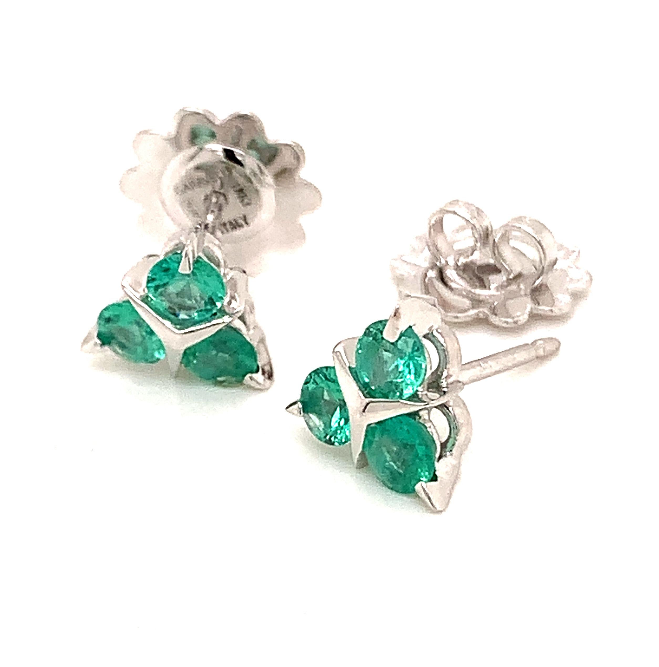 18 Karat White Gold Emerald Garavelli Stud Earrings For Sale 5