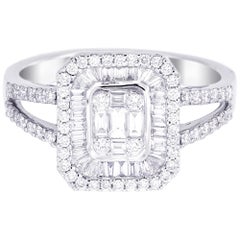 18 Karat White Gold Emerald Illusion Diamond Cocktail Ring