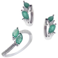 18 Karat White Gold Emerald Small Marquise Huggy Earring Ring Set