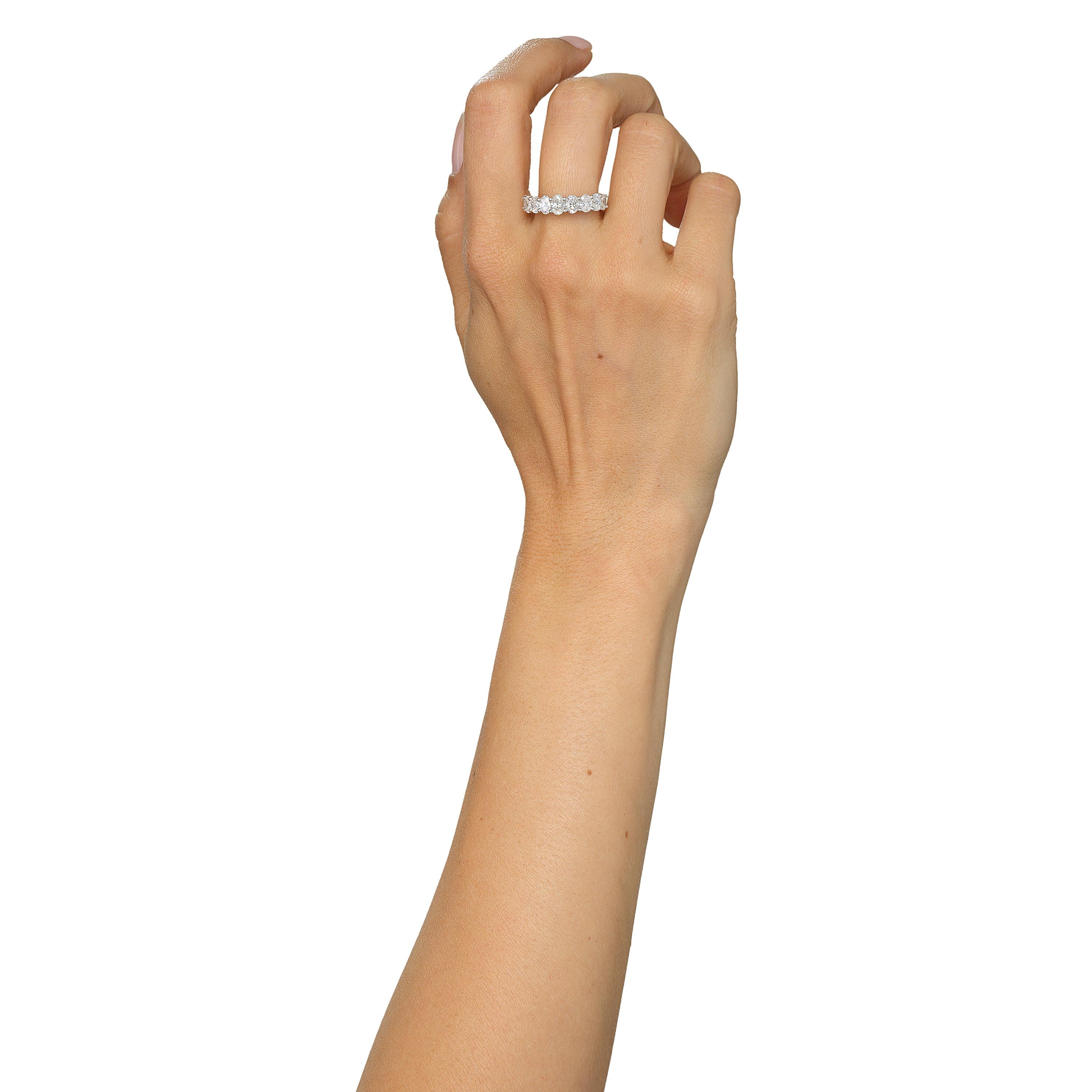 18 Karat White Gold Eternity Diamond Ring In New Condition In New York, NY
