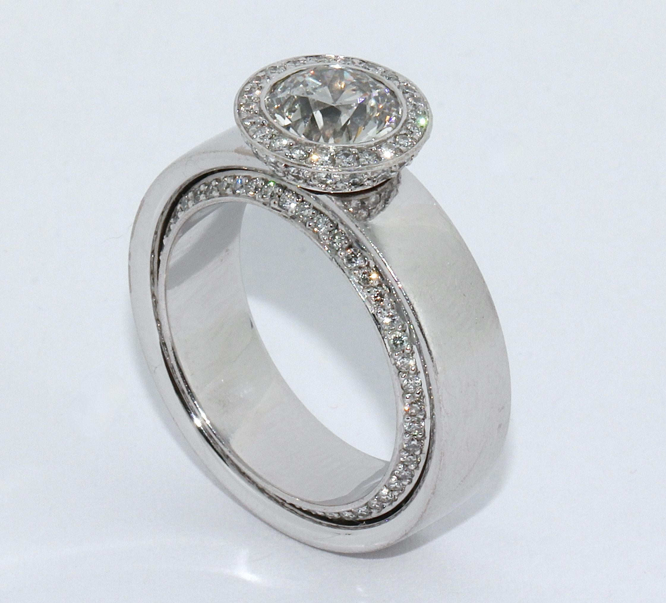 large solitaire diamond ring