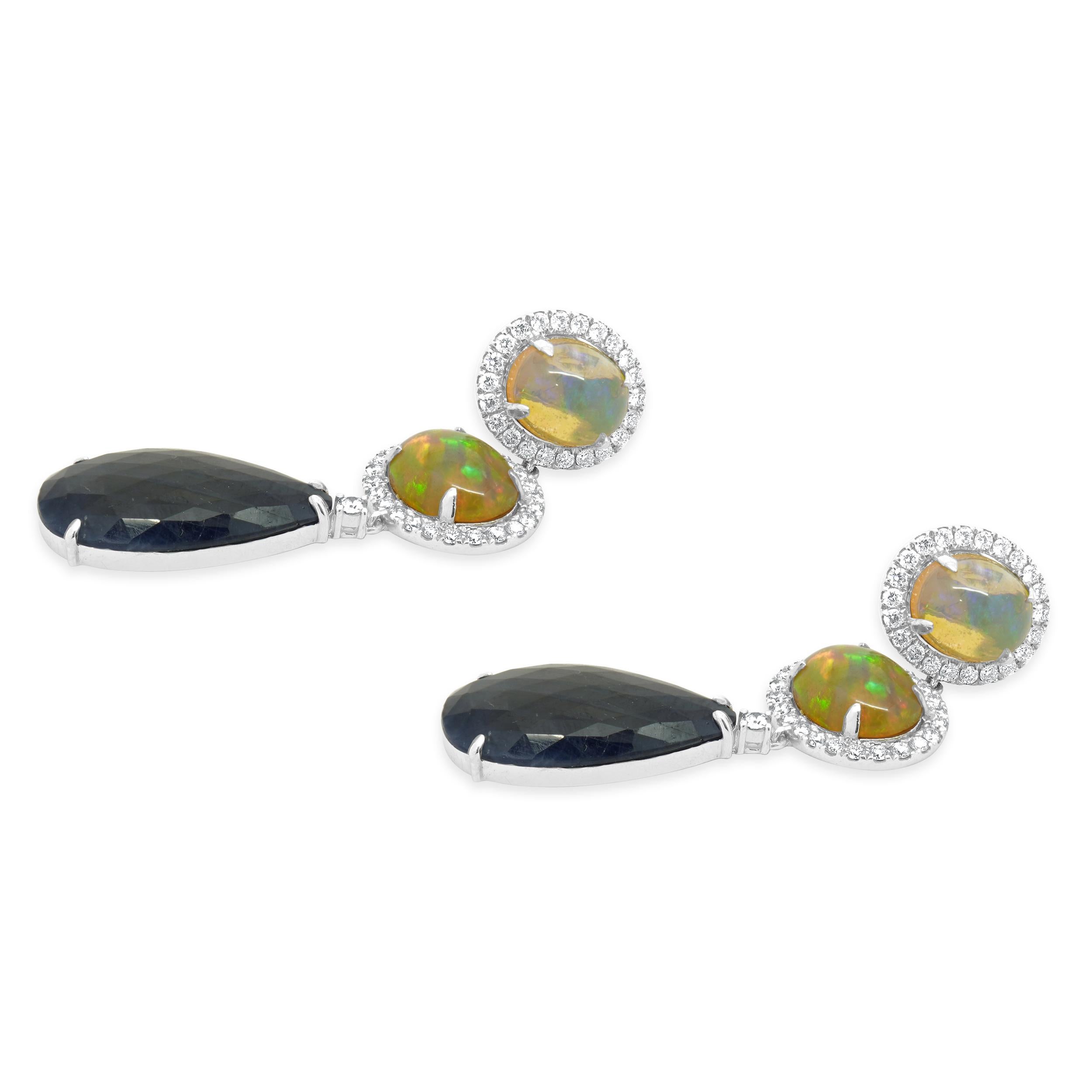 18 Karat Weißgold Äthiopischer Opal, Saphir und Diamant-Tropfen-Ohrringe im Zustand „Hervorragend“ im Angebot in Scottsdale, AZ