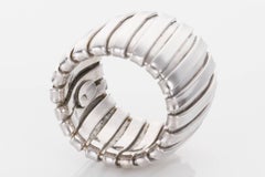 bague à anneau extensible et flexible en or blanc 18 carats