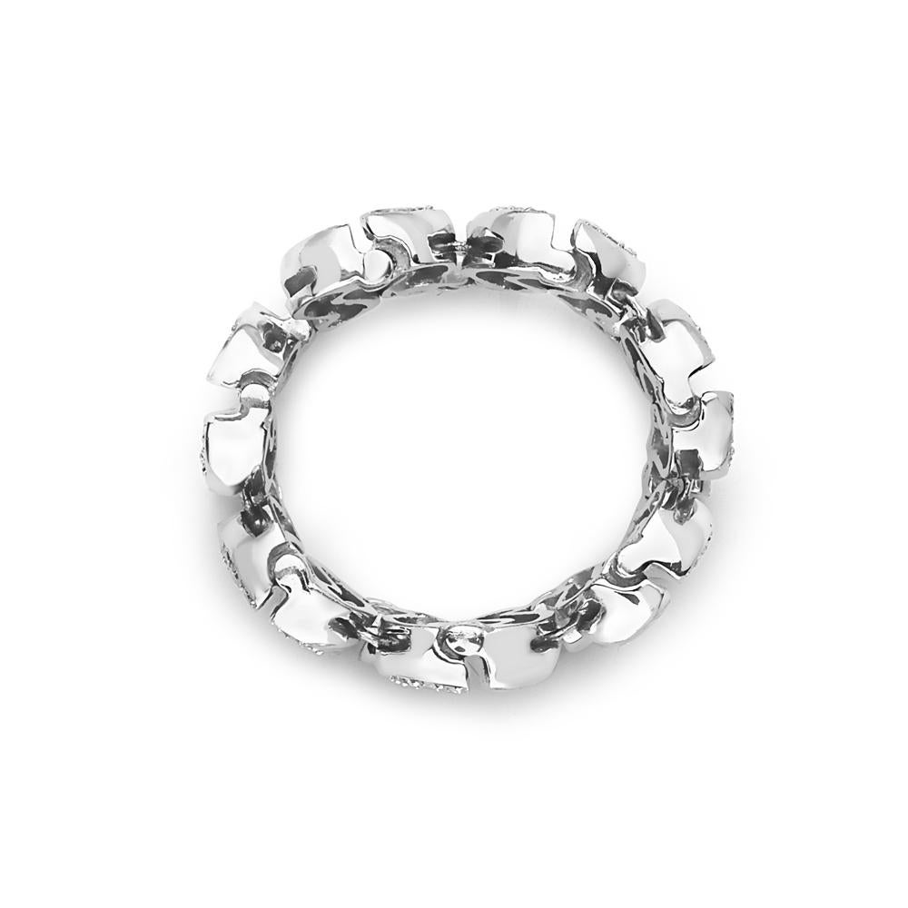 This 18K white gold ring features 0.92 carats of round G VS diamonds set in a swirl snake pattern. 15.5 grams of white gold. Size 9.5, ring has stretch. Made in Italy.

Viewings available in our NYC showroom by appointment.
