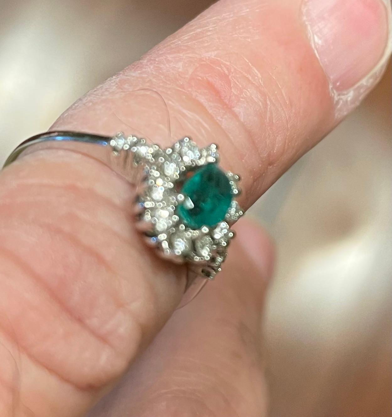 18 Karat White Gold Fashion Wempe Emerald and Diamond Ring For Sale 2