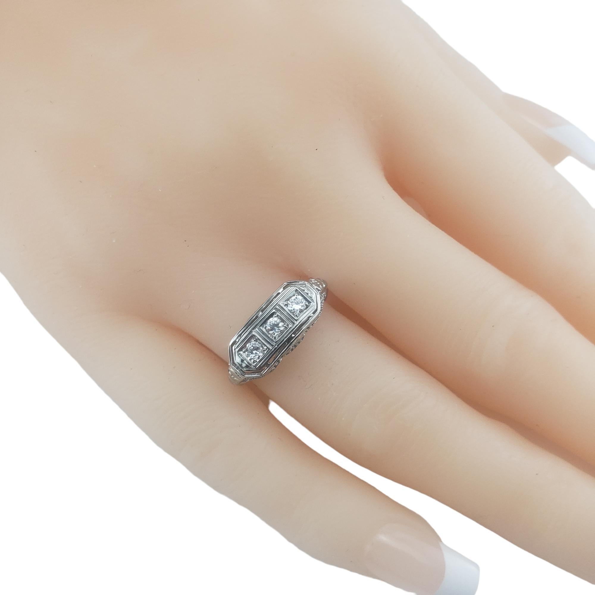18 Karat Weißgold Filigraner und Diamantring Größe 5,5-5.75 #16754 3