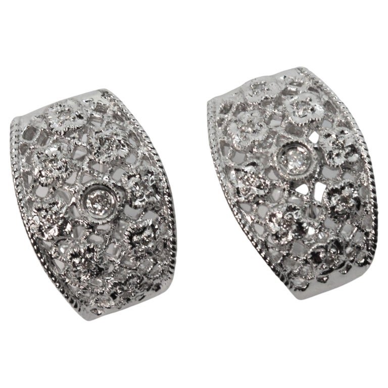 Boucles D'oreilles Créoles En Or Blanc 18 Carats Avec Diamants Blancs Et Noirs