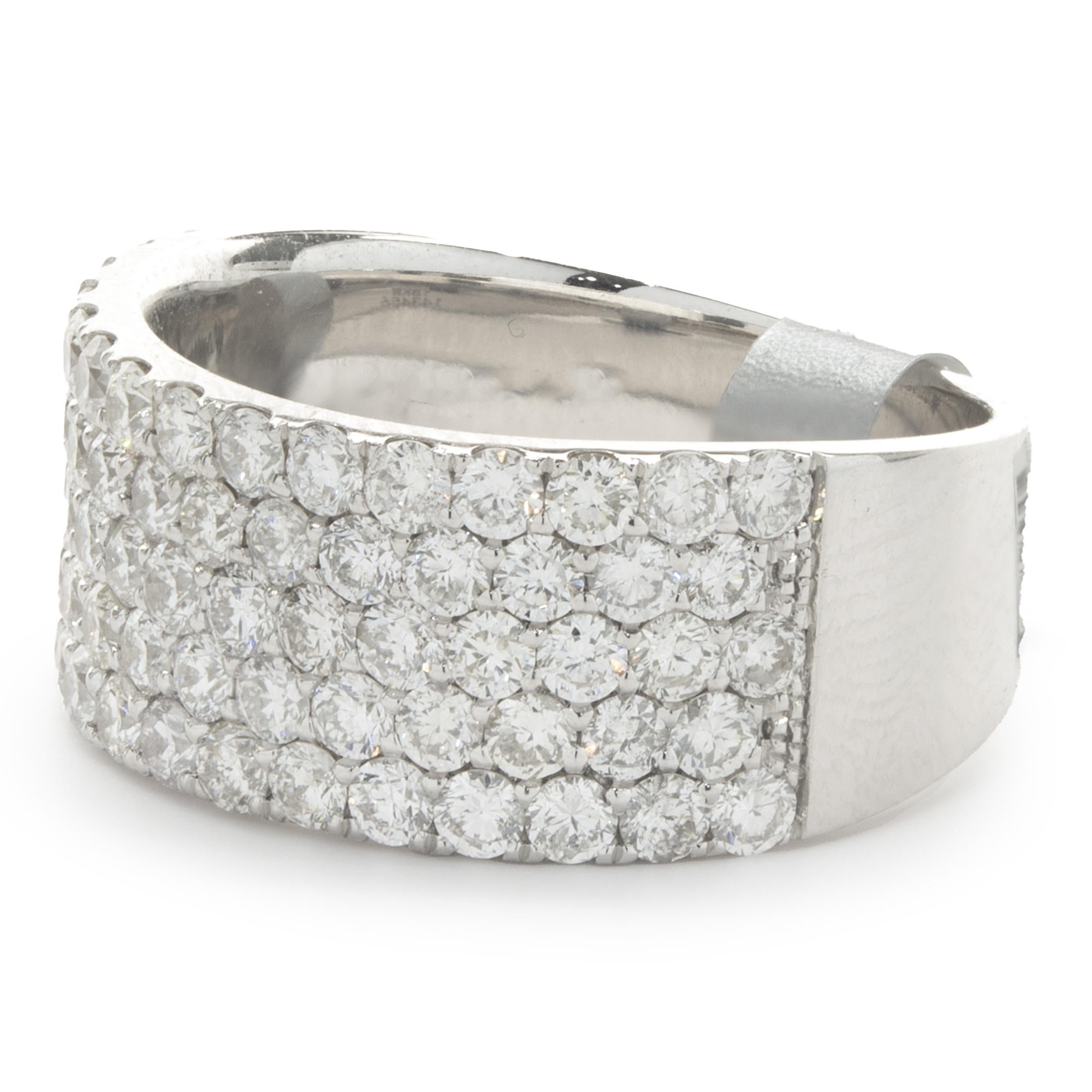 18 Karat White Gold Five Row Diamond Band In Excellent Condition For Sale In Scottsdale, AZ