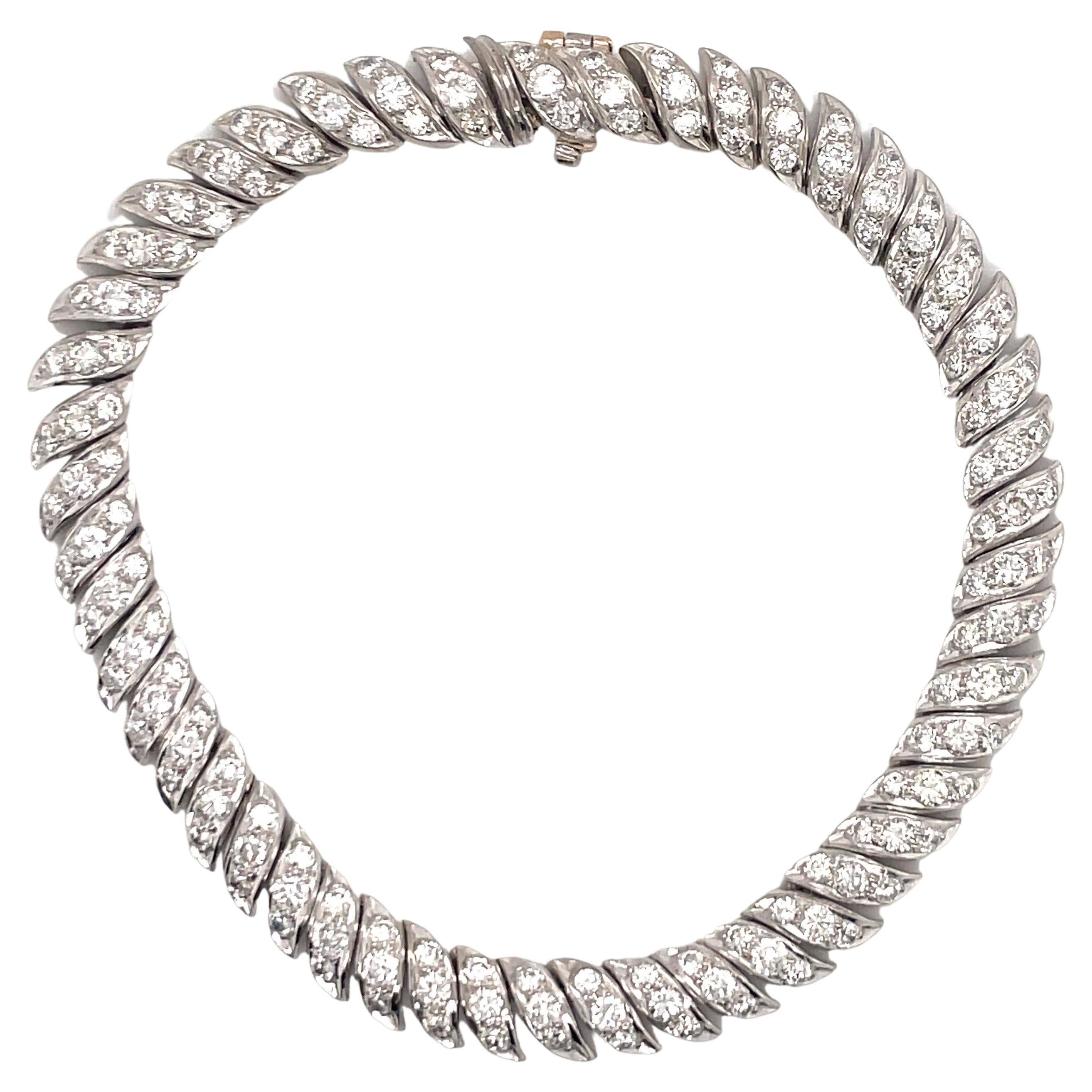 18 Karat White Gold Flexible Diamond Bracelet 3 Carats 14.3 Grams