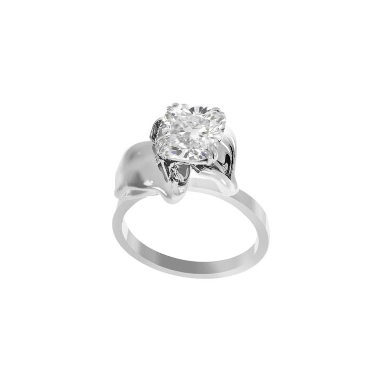 18 Karat White Gold Flower Engagement Ring with GIA Certified 1.01 Carat Diamond For Sale