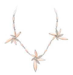 18 Karat White Gold Flower Pink Coral Diamonds Pavè Necklace