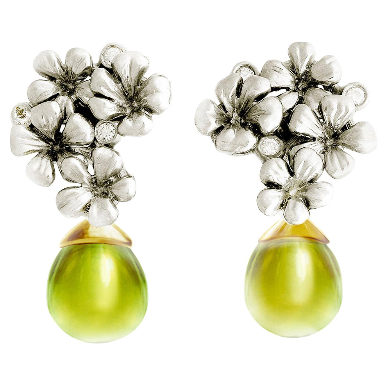 Eighteen Karat White Gold Flowers Clip-On Earrings by the Artist with Diamonds For Sale