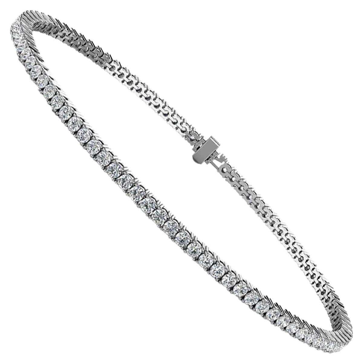 Bracelet tennis à quatre griffes en or blanc 18 carats avec diamants de 2 carats