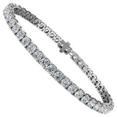 18 Karat White Gold Four Prongs Diamond Tennis Bracelet 
7 Carat
