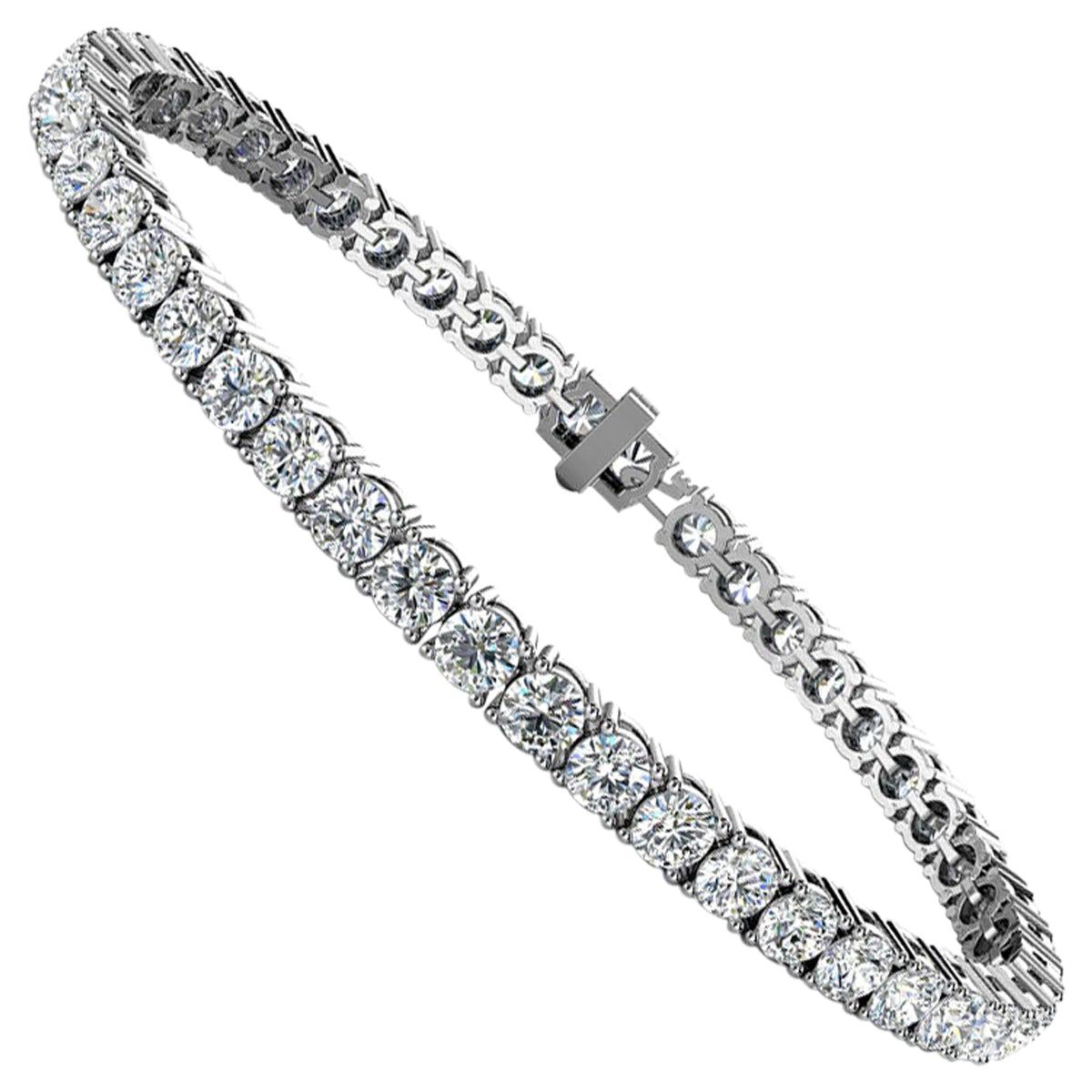 Bracelet tennis à quatre griffes en or blanc 18 carats et diamants de 7 carats