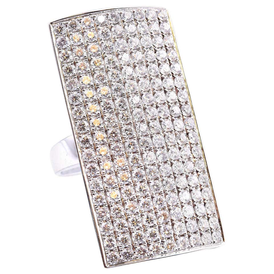 18 Karat White Gold Full Finger Rectangle Pavé Diamond Ring For Sale at ...