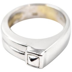 18 Karat White Gold Geometric Stackable Band