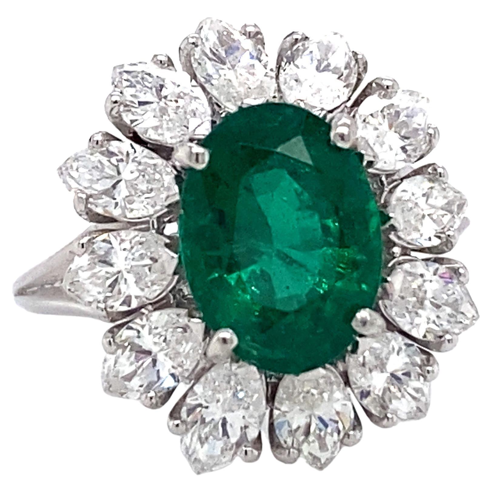 18 Karat White Gold GIA Cert Emerald and Diamond Cocktail Ring