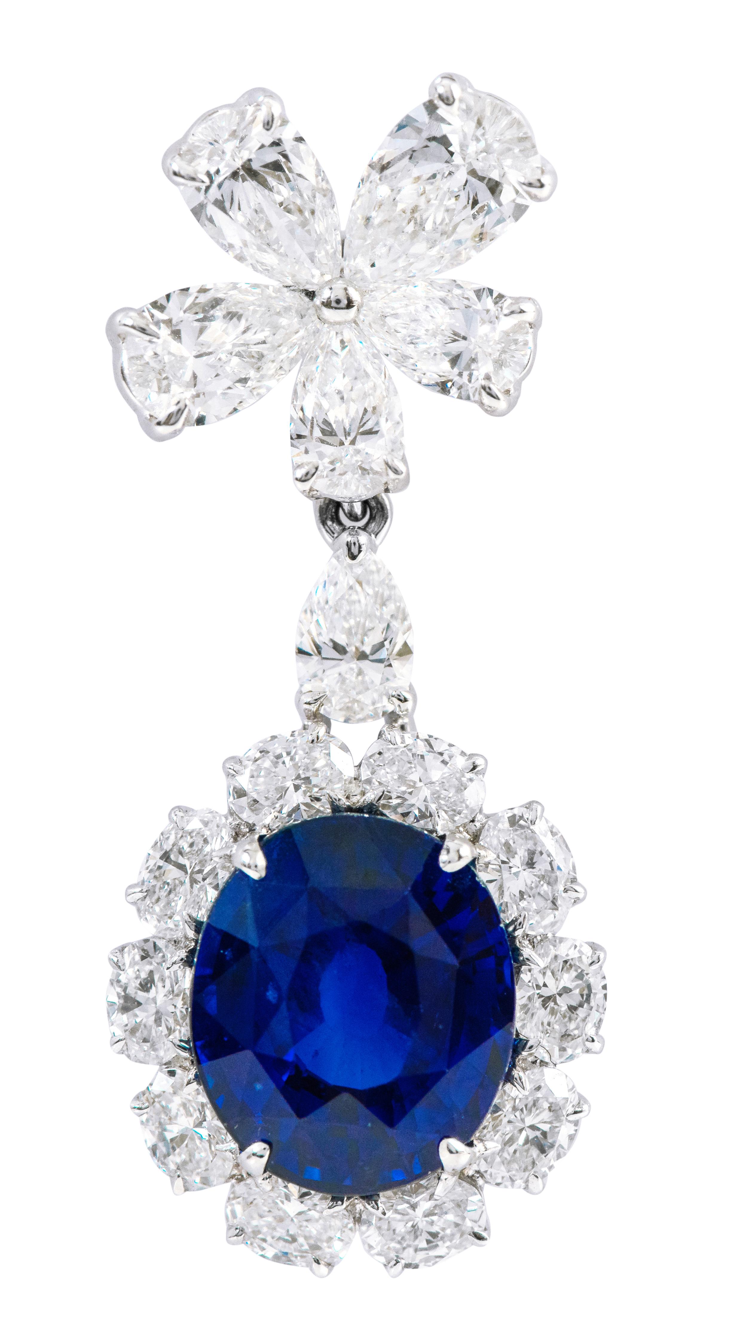 18 Karat White Gold GIA Certified 14.37 Carats Sapphire and Diamond Drop Earring For Sale 1