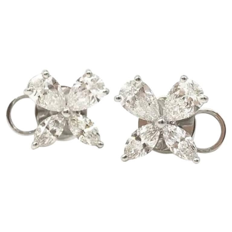18 Karat White Gold  Gilin Butterfly Diamond Stud Earrings