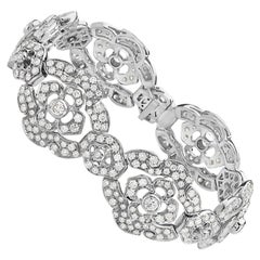 Bracelet fleur en or blanc 18 carats et diamants