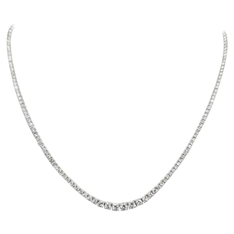 18 Karat White Gold Graduated 4 Prong Diamond Necklace 14.48 Carat