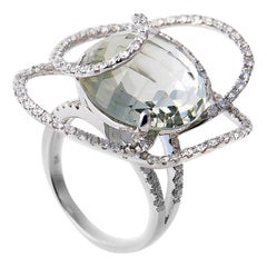 18 Karat White Gold Green Amethyst and Swirled Diamonds Ring CRR8141