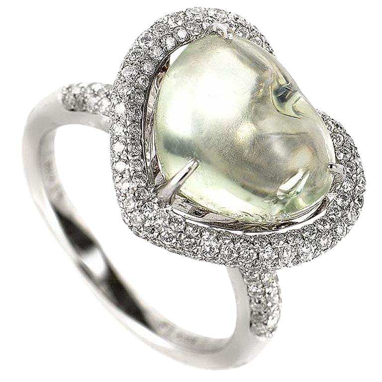 18 Karat White Gold Green Amethyst Heart and Diamond Ring