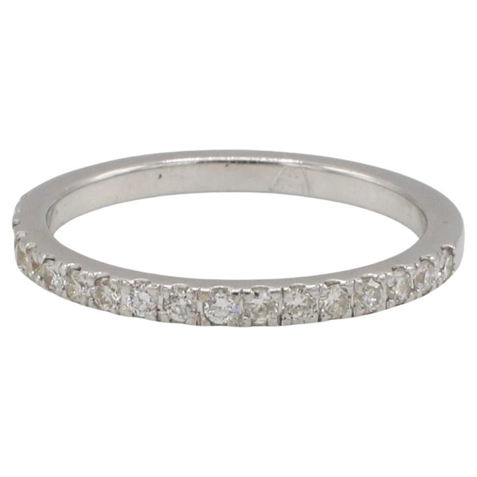 18 Karat White Gold Half Round Natural Diamond Wedding Band Ring 