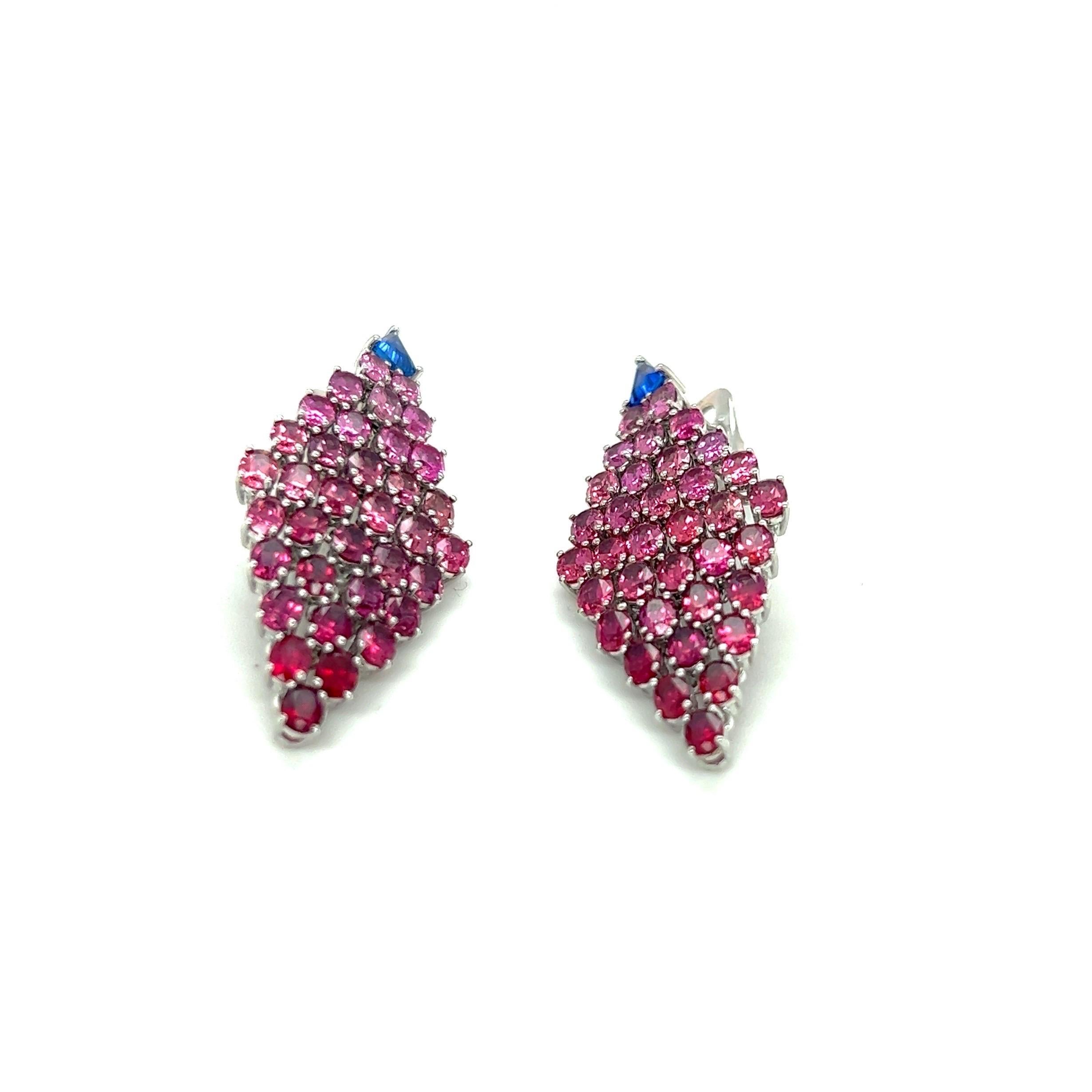 18 Karat White Gold Hanging Earrings with 14.20Cts Ombre' Rubies In New Condition For Sale In New York, NY