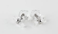 18 Karat White Gold Interwoven Square Rock Crystal and Emeralds Cufflinks