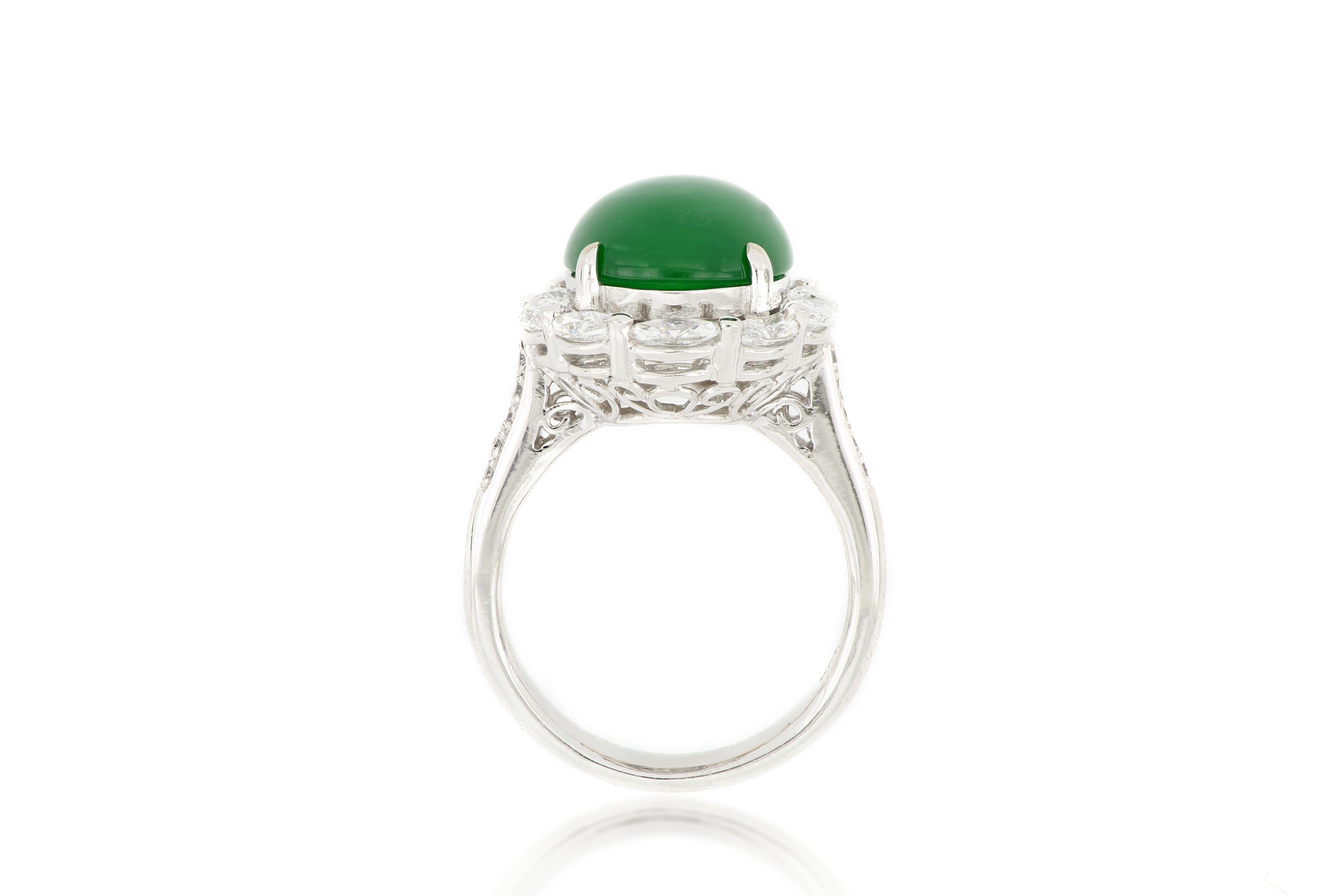 Oval Cut 18 Karat White Gold Natural Imperial Green Jadeite Ring For Sale