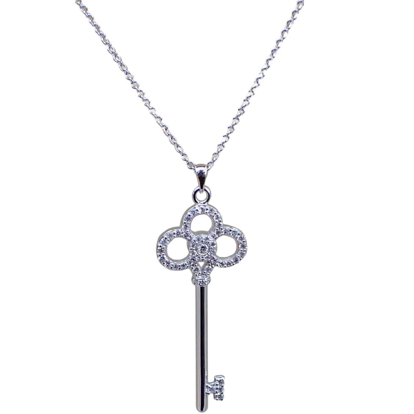 18 Karat White Gold Key Pendant with 0.43 Carat of Diamond on Cable Chain For Sale