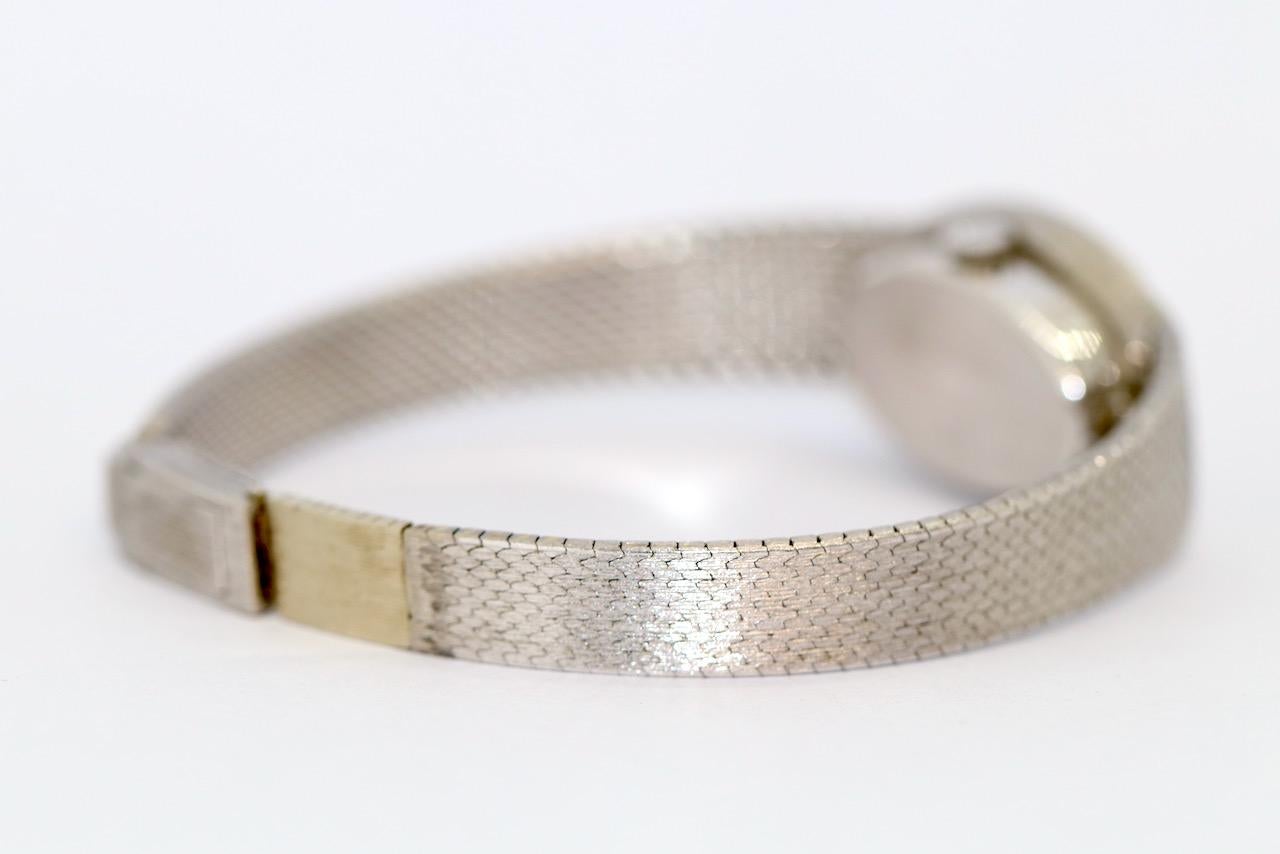 Montre-bracelet pour femme EBEL, en or blanc 18 carats, avec cadran en diamants et lapis en vente 2