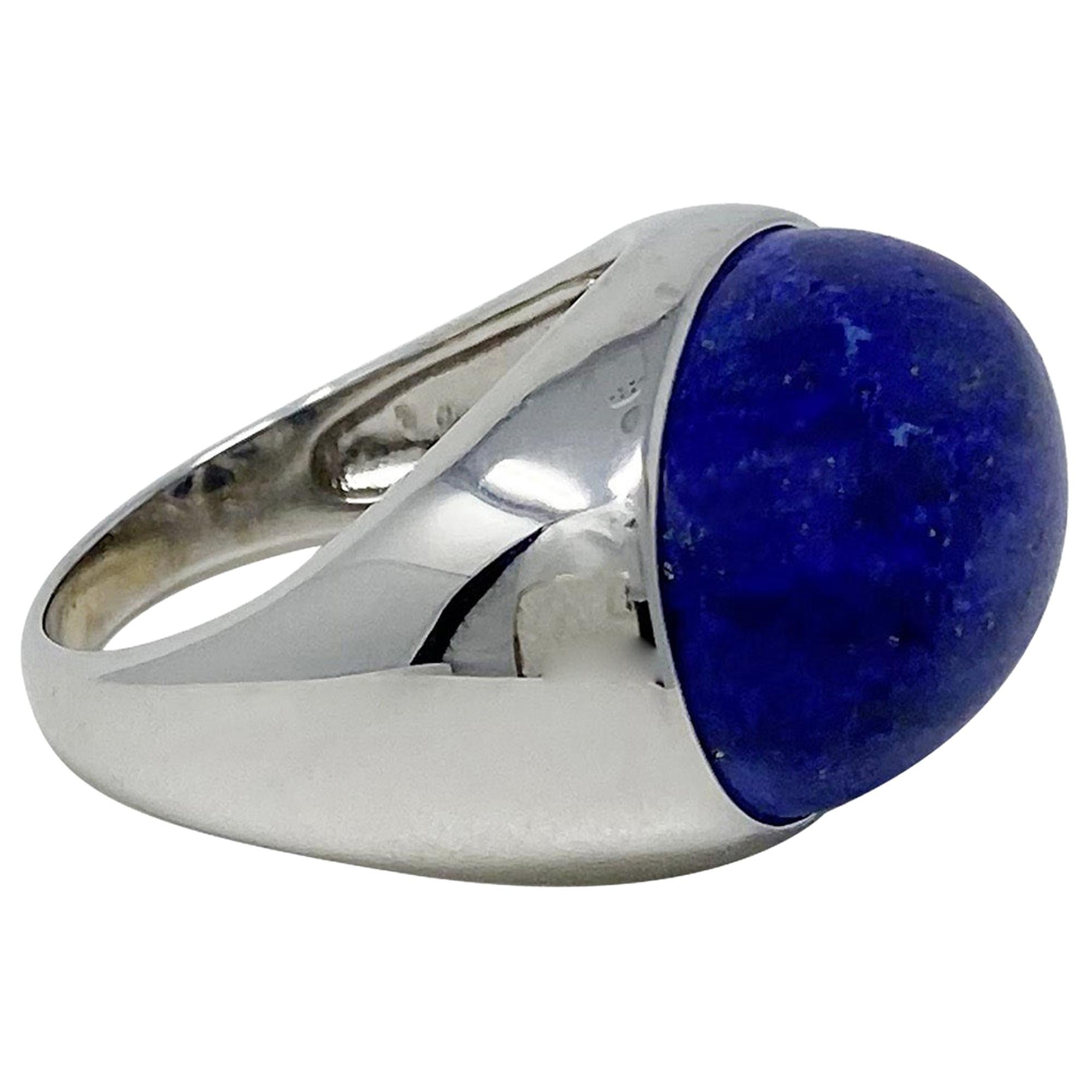 18 Karat White Gold Lapis Lazuli Ring For Sale