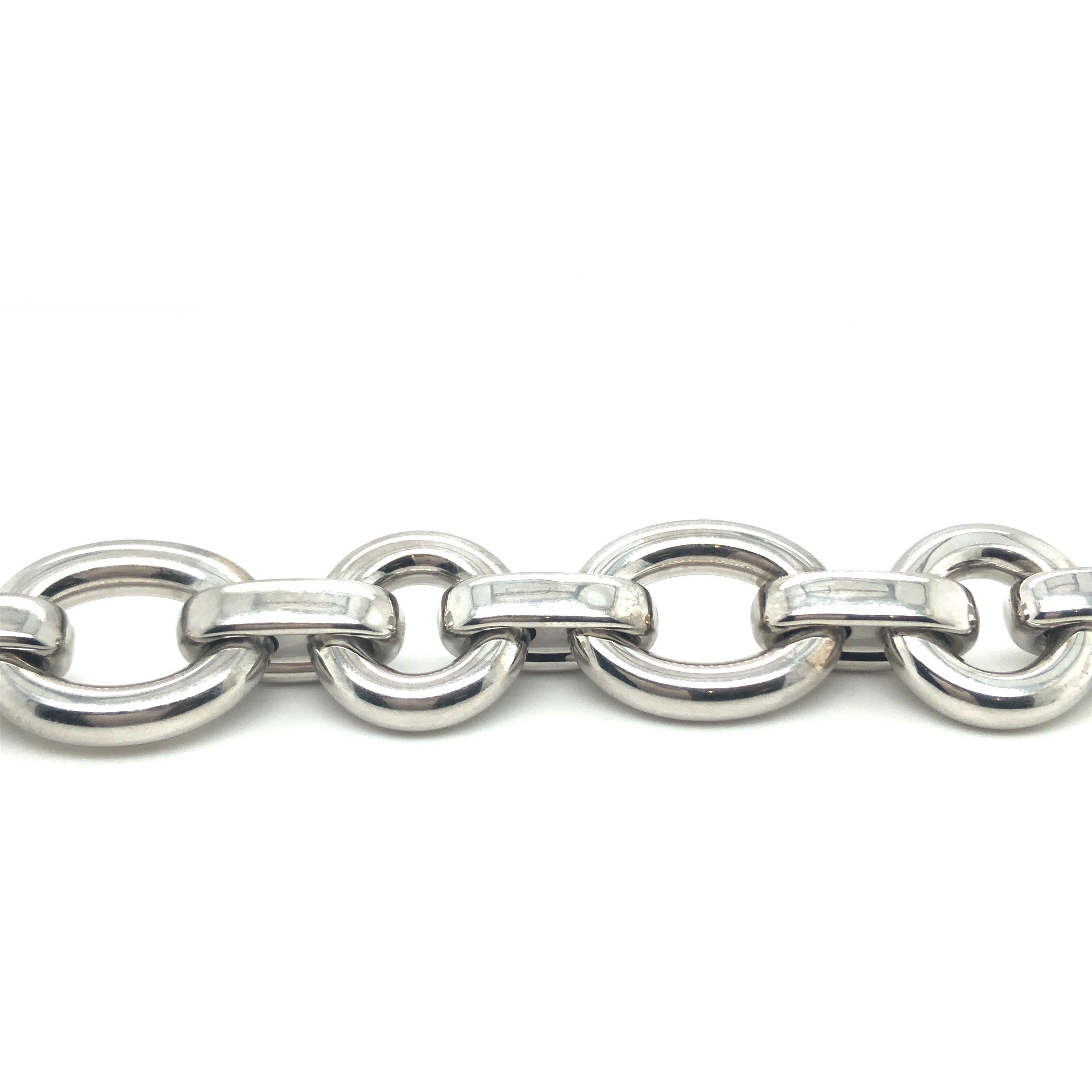 Contemporary 18 Karat White Gold Link Bracelet by Chaumet