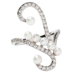 18 Karat White Gold Lucy Pearl Diamond Pinky Ring