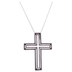 18 Karat White Gold Medium Cross Motif Necklace