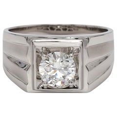 18 Karat White Gold Men's Wedding Diamond Signet Style Ring with 1.02 Carat GIA