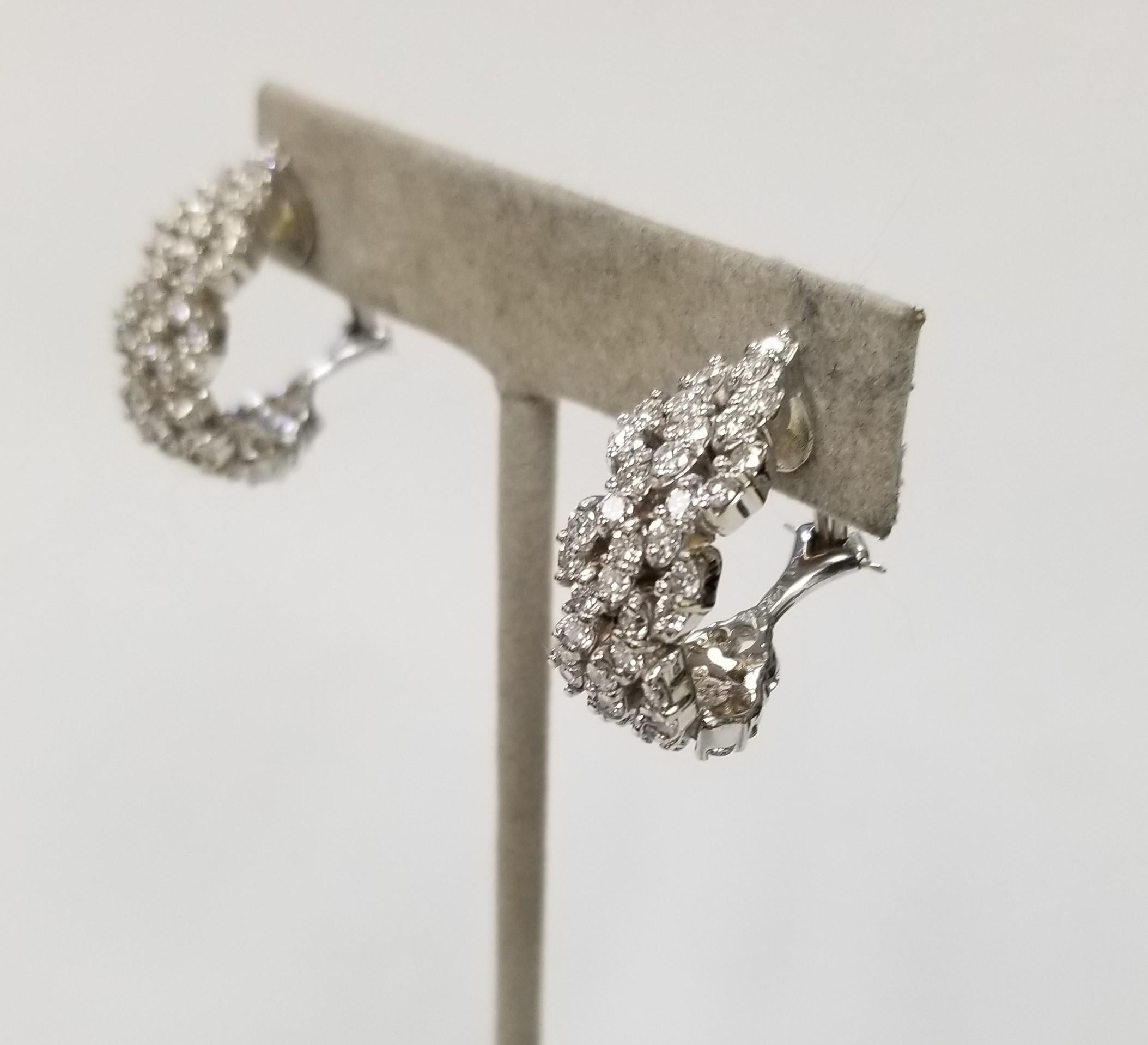 18 Karat White Gold 