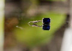 Eighteen Karat White Gold Crocodile Pendant Necklace with Dark Blue Sapphire