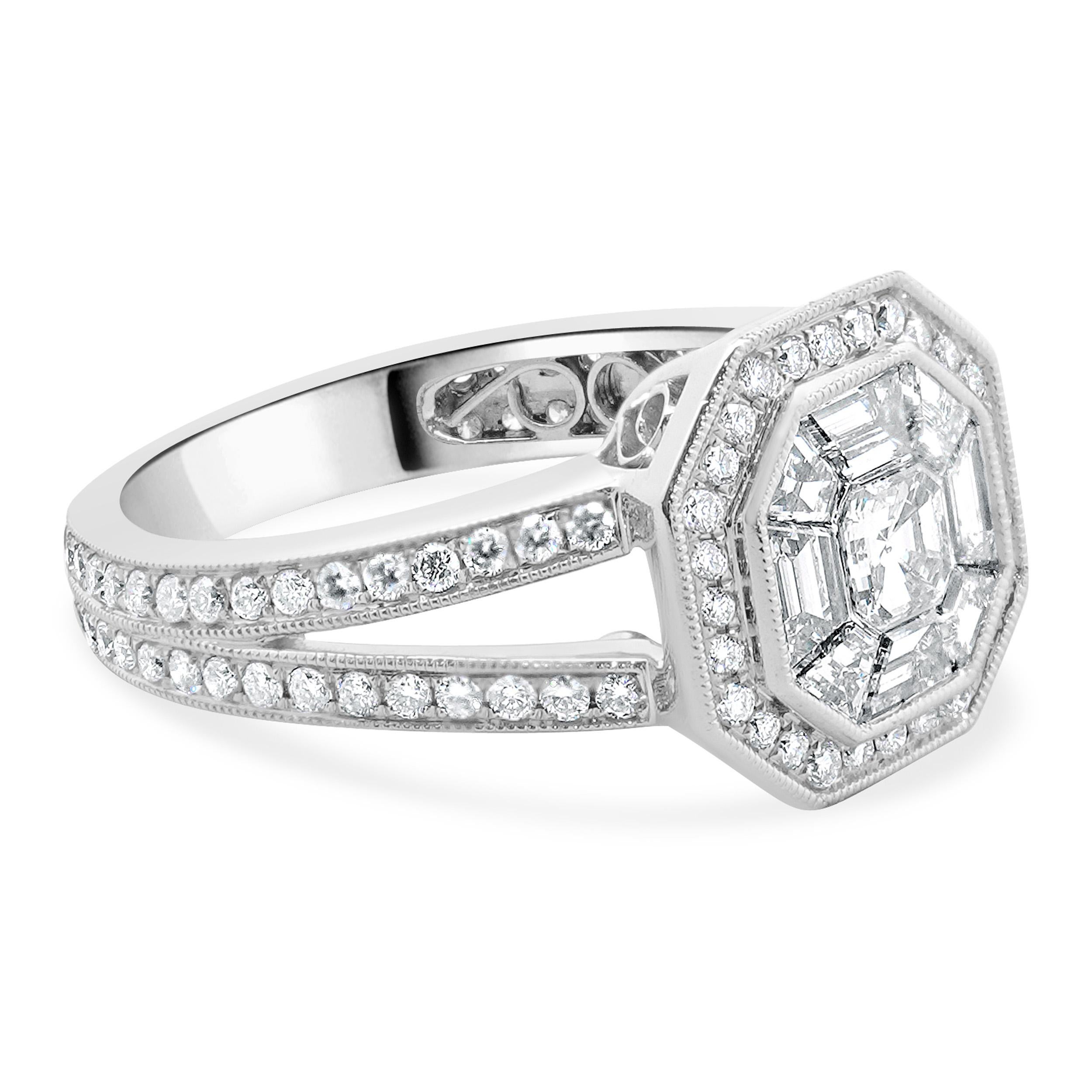 Anello con diamanti incastonati a mosaico in oro bianco 18 carati In condizioni ottime in vendita a Scottsdale, AZ