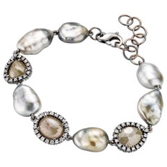 18 Karat White Gold Multi-Color Cultured Pearls and Diamond Bracelet