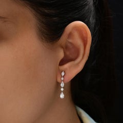 18 Karat White Gold Multi Cut SI/H 1.32 Ct Diamond Long Dangle Earrings